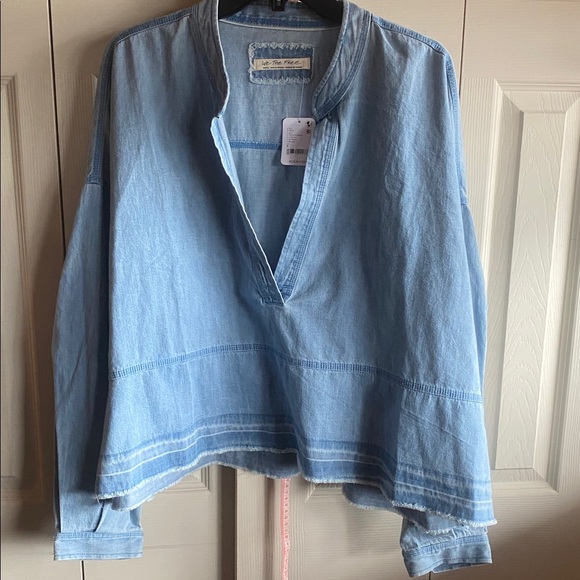 Free People NWT Jude 100% Cotton Denim Oversized Vneck Pullover small - Picture 3 of 14